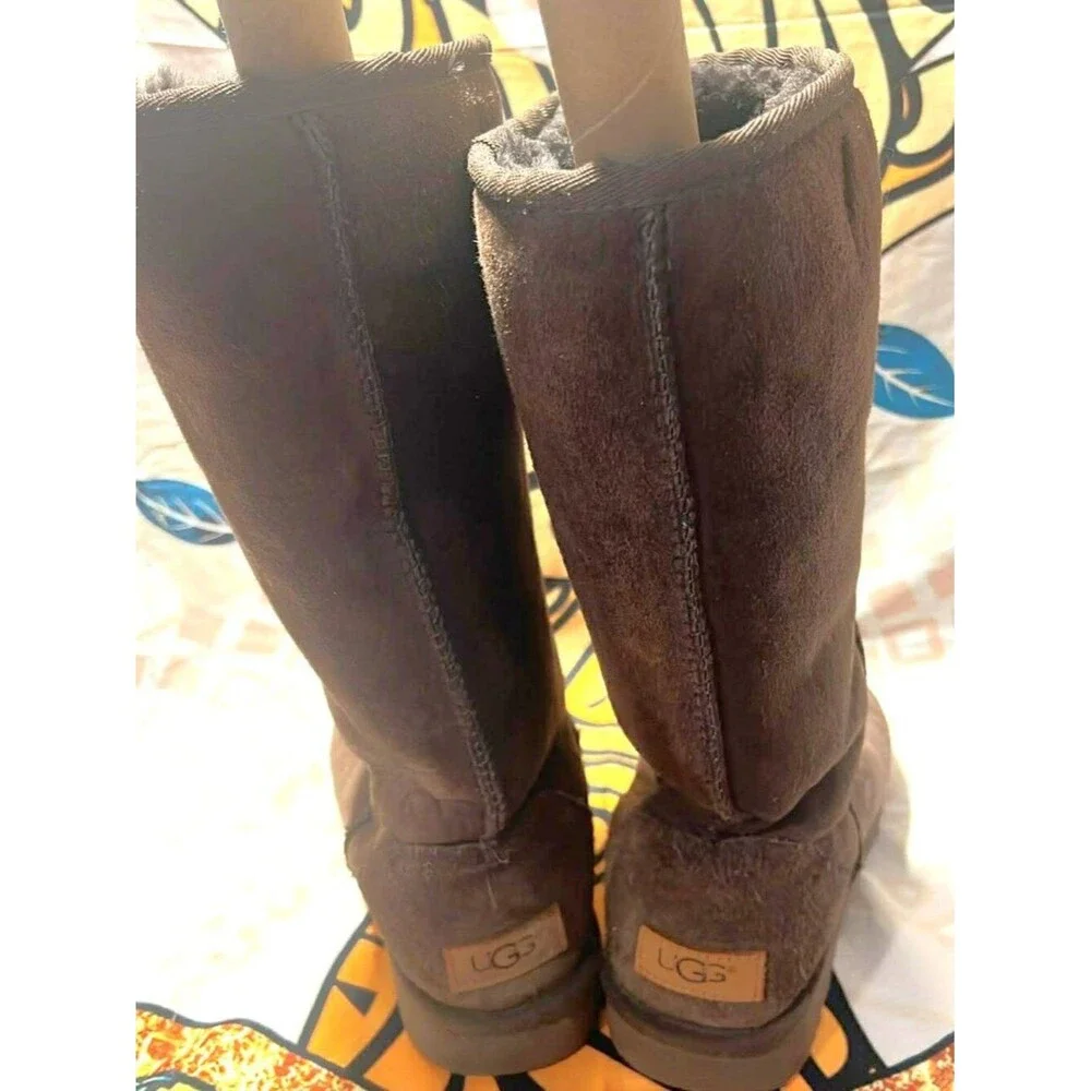 UGG cozy iconic
